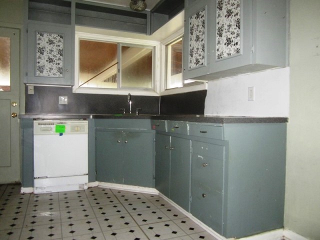 4275 Lilly Avenue SSalem, OR, 97302Marion County