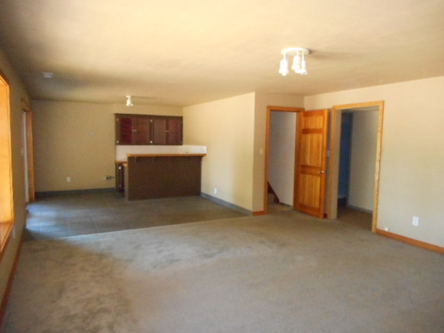 3225 Balsam Drive SSalem, OR, 97302Marion County