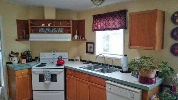 Roseland Mobile Home Park3346 Sunnyview Rd Ne #27Salem, OR 97303