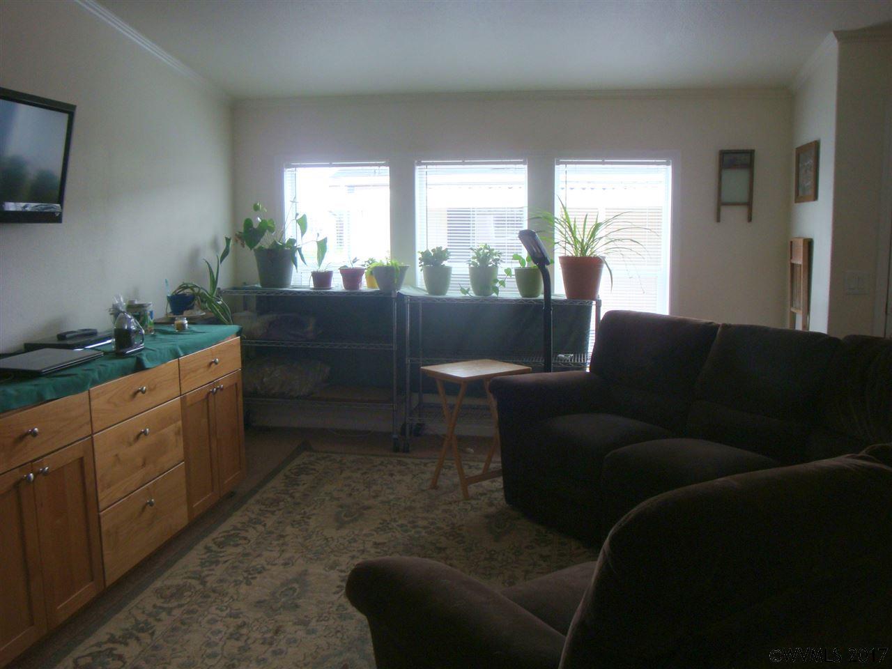 5167Silver Lp NE, Salem, OR 97305