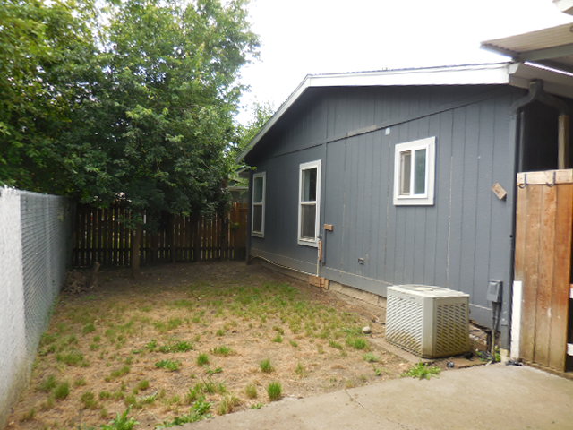 1852 Cottontail CtSalem, OR, 97305Marion County