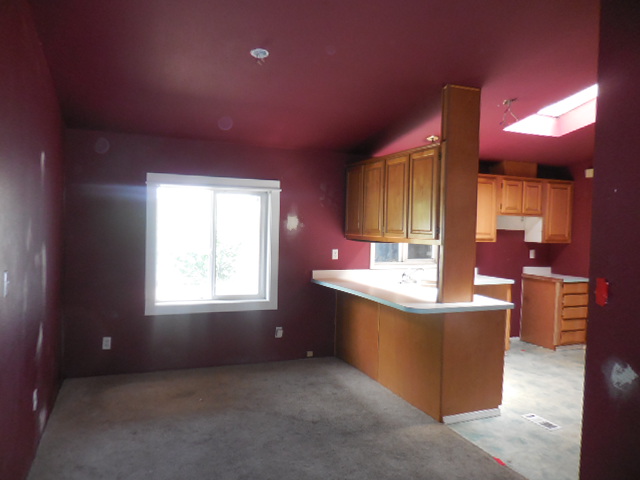 1852 Cottontail CtSalem, OR, 97305Marion County