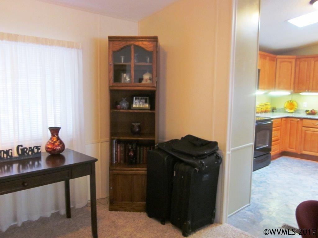 205Boone Rd SE, Salem, OR 97306