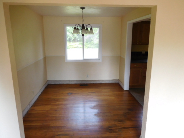 5331 10th St SESalem, OR, 97306Marion County