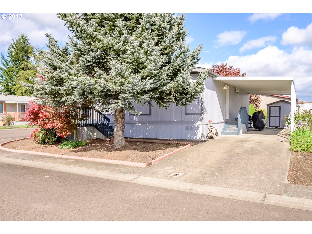 2151 THREE LAKES RD SE 93, Albany, OR 97322