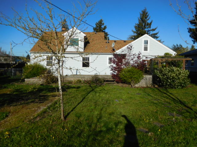 128 NW Lange StDallas, OR, 97338Polk County