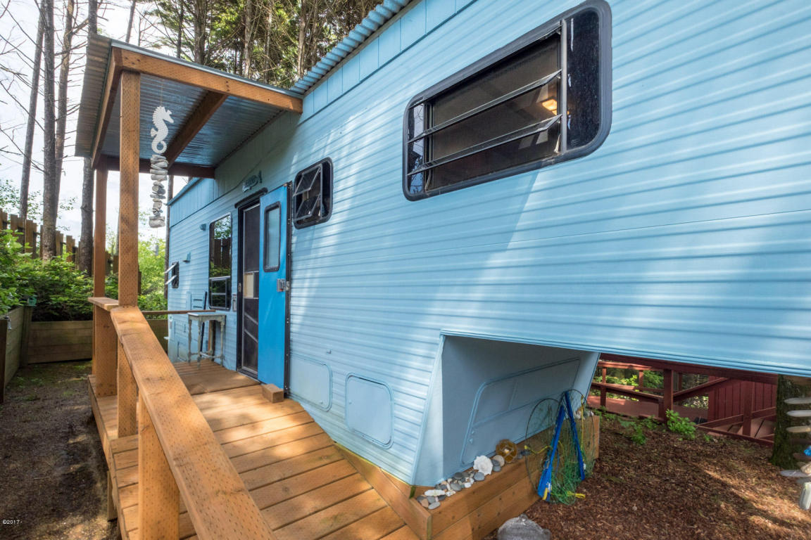 3700 N Hwy 101, Unit #81, Depoe Bay, OR 97341