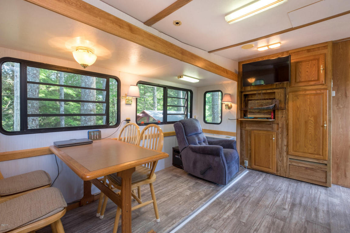 3700 N Hwy 101, Unit #81, Depoe Bay, OR 97341