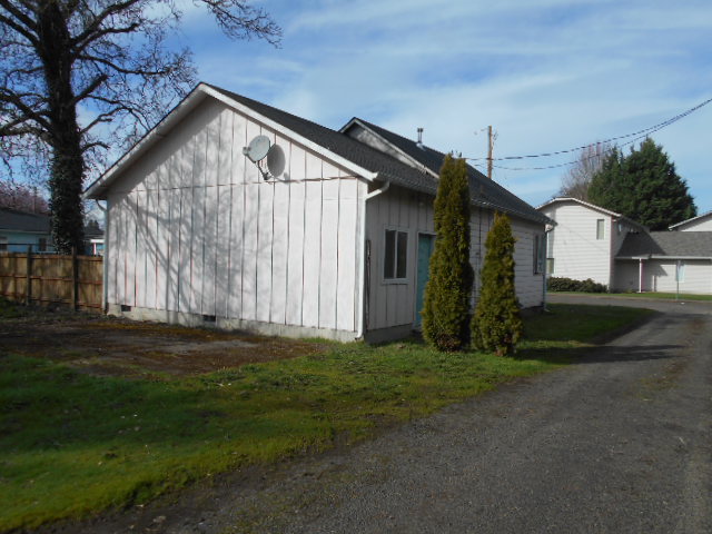 320 E Dodge StLebanon, OR, 97355Linn County
