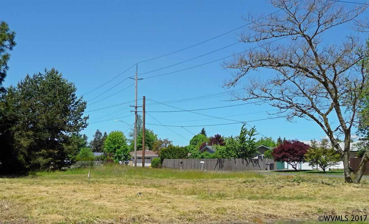 901 W Vine St, Lebanon, OR 97355