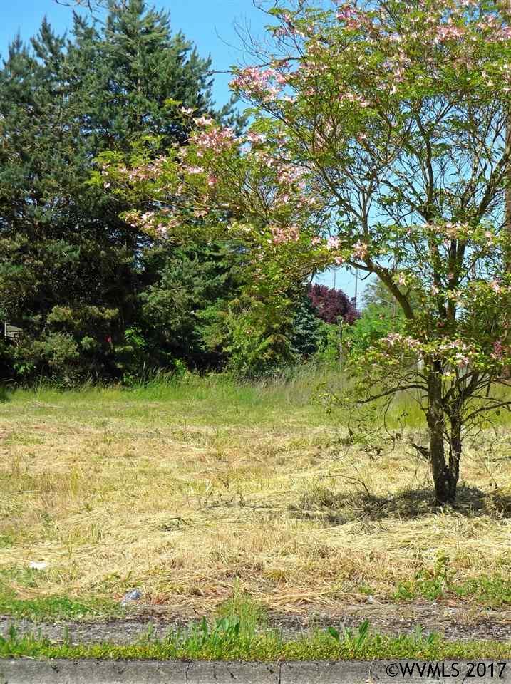 901 W Vine St, Lebanon, OR 97355