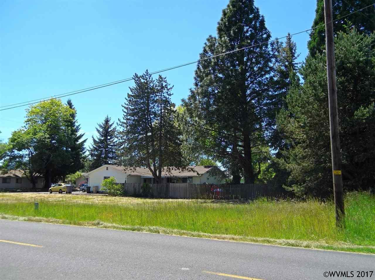 901 W Vine St, Lebanon, OR 97355