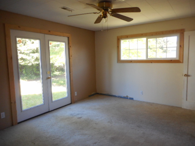 712 Walnut StLebanon, OR, 97355Linn County