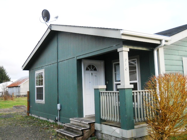 210 NW Grinstead StreetSiletz, OR, 97380Lincoln County