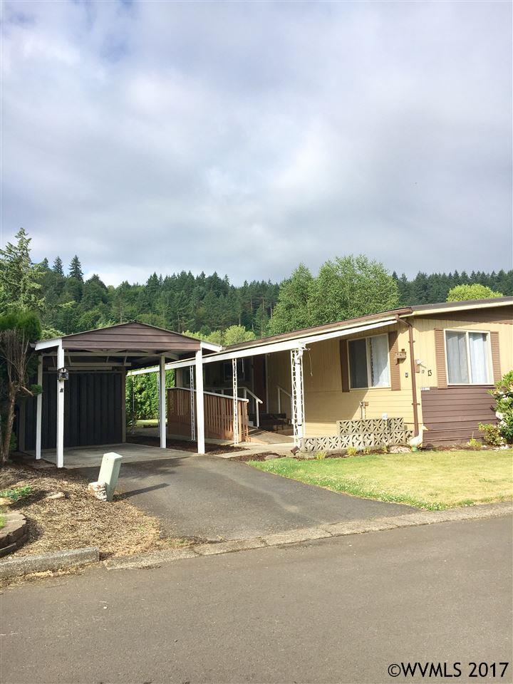 1307 S Water  St, Silverton, OR 97381