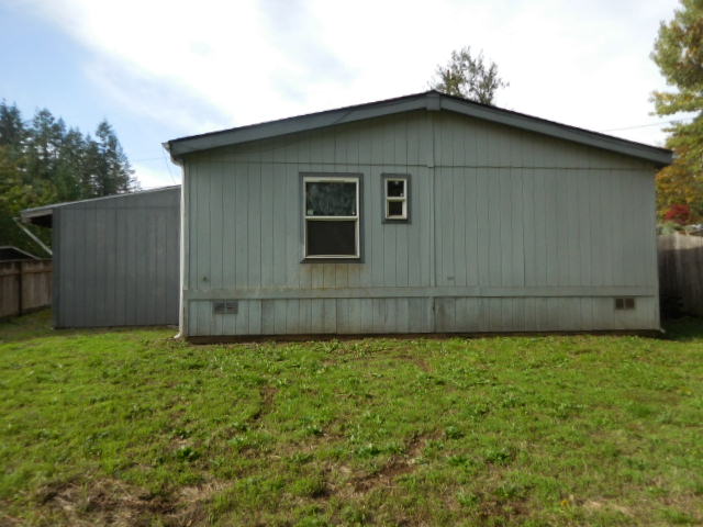 1241 Fern LnSweet Home, OR, 97386Linn County