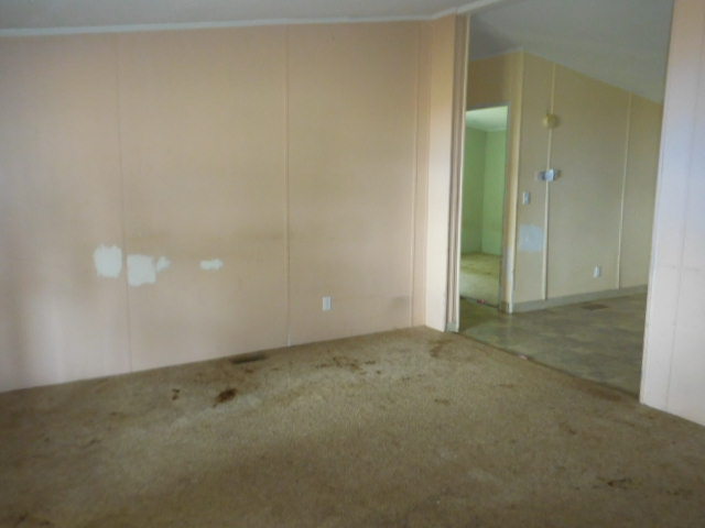 1241 Fern LnSweet Home, OR, 97386Linn County