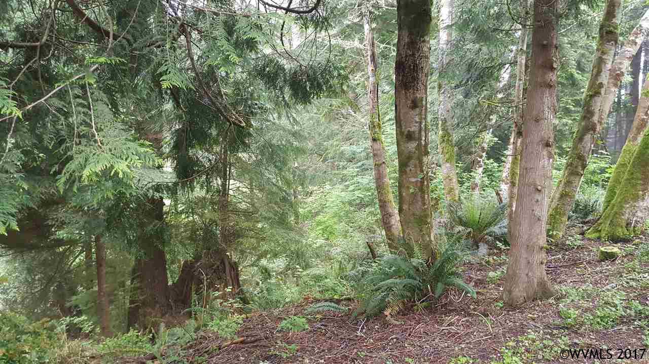 560Fairway Dr, Gleneden Beach, OR 97388