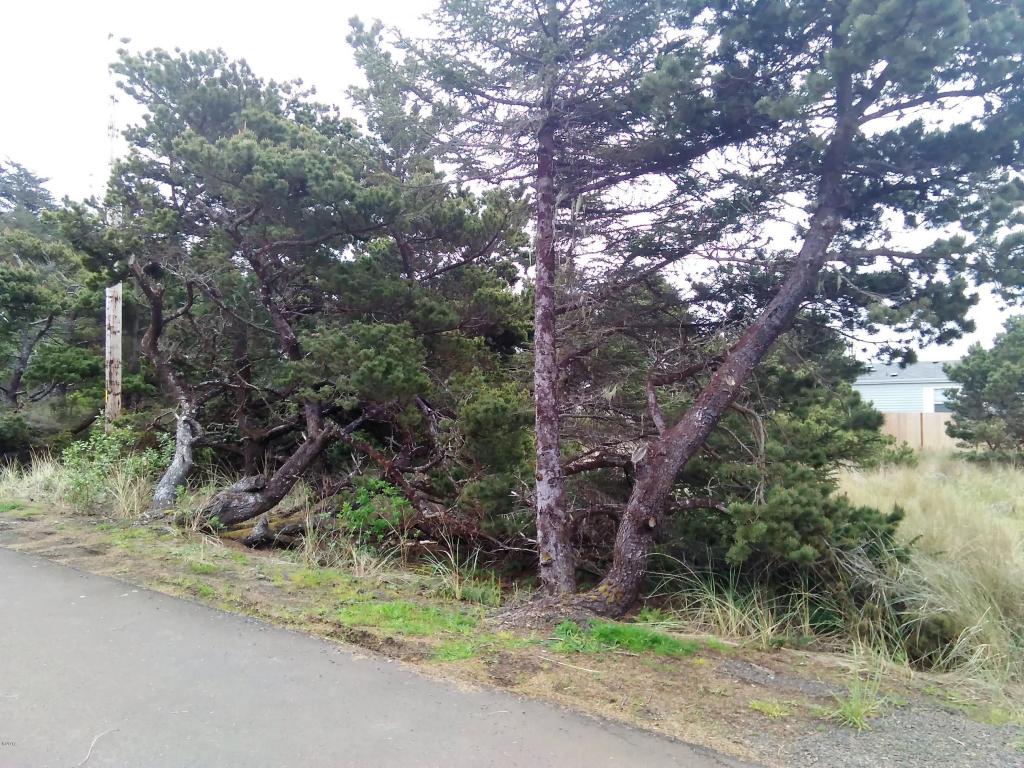 1705 NW Marlin, Waldport, OR 97394