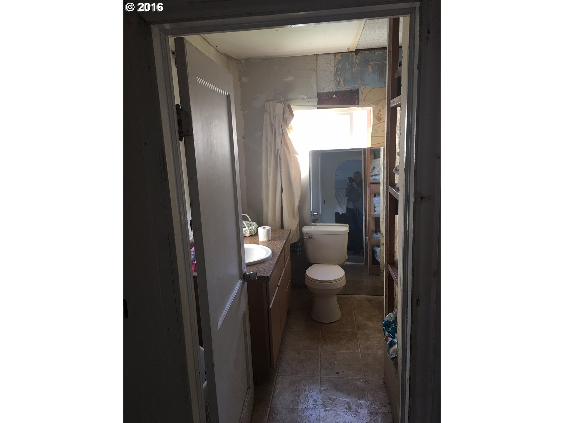 551 SW BRANSON ST, Willamina, OR 97396