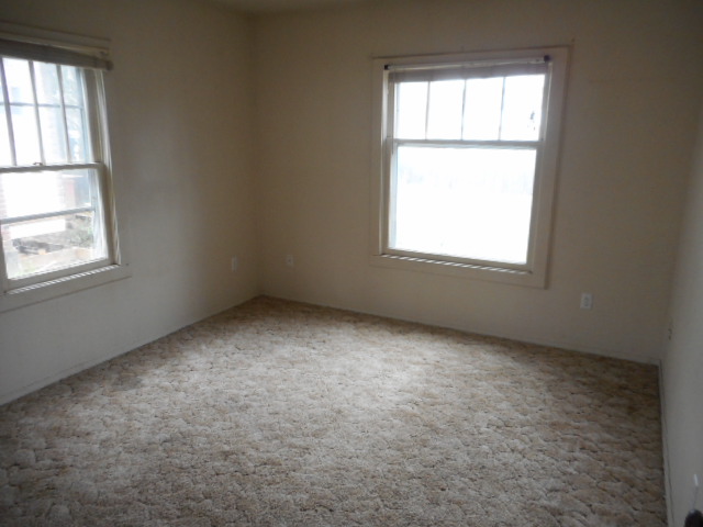 611 NE C StWillamina, OR, 97396Yamhill County
