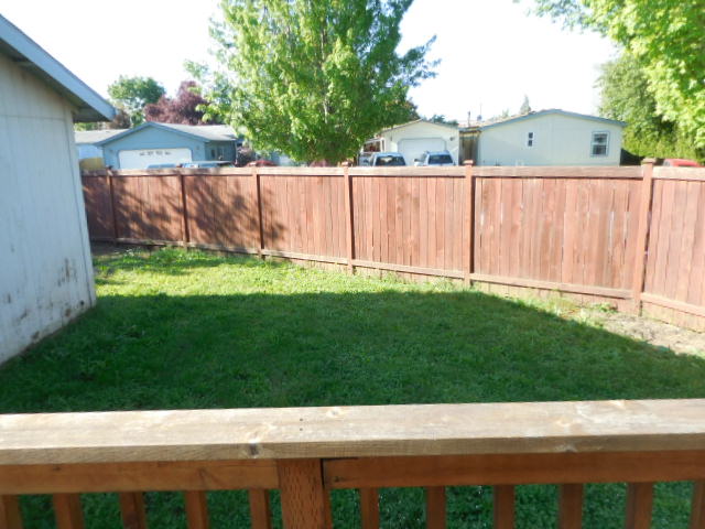 4091 Robin AveEugene, OR, 97402Lane County