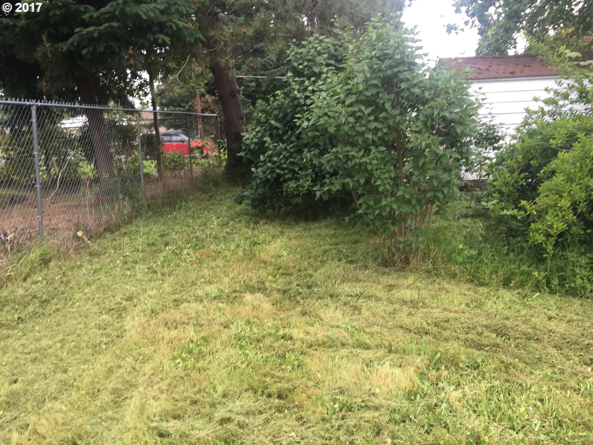 Barger DR, Eugene, OR 97402
