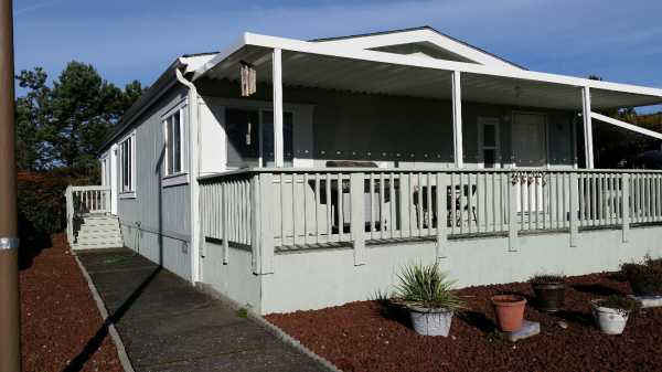 Woodland Park Estates 1699 N. Terry #25Eugene, OR 97402
