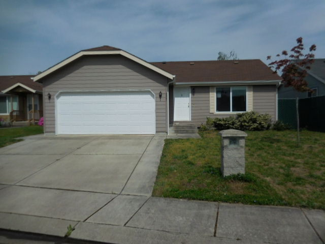 5321 Golden Eagle DrEugene, OR, 97402Lane County