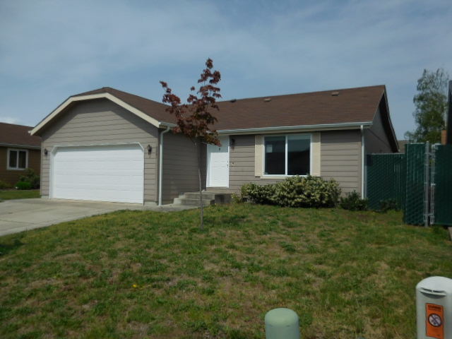 5321 Golden Eagle DrEugene, OR, 97402Lane County