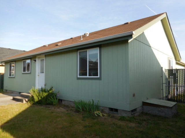 5340 Golden Eagle DrEugene, OR, 97402Lane County