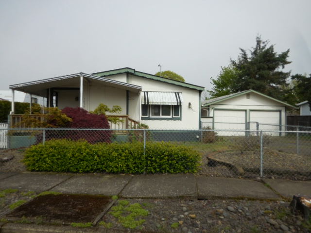 3034 Delta Pines DrEugene, OR, 97408Lane County