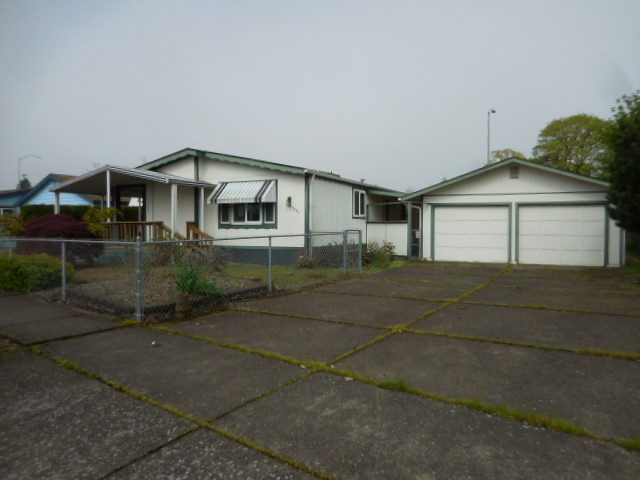 3034 Delta Pines DrEugene, OR, 97408Lane County