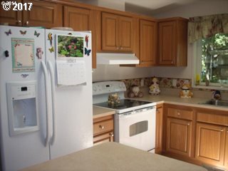 1475 GREEN ACRES RD SPACE103, Eugene, OR 97408
