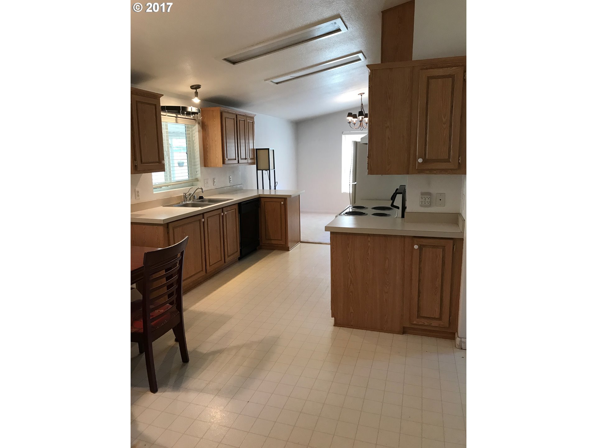1475 GREEN ACRES RD SPACE85, Eugene, OR 97408