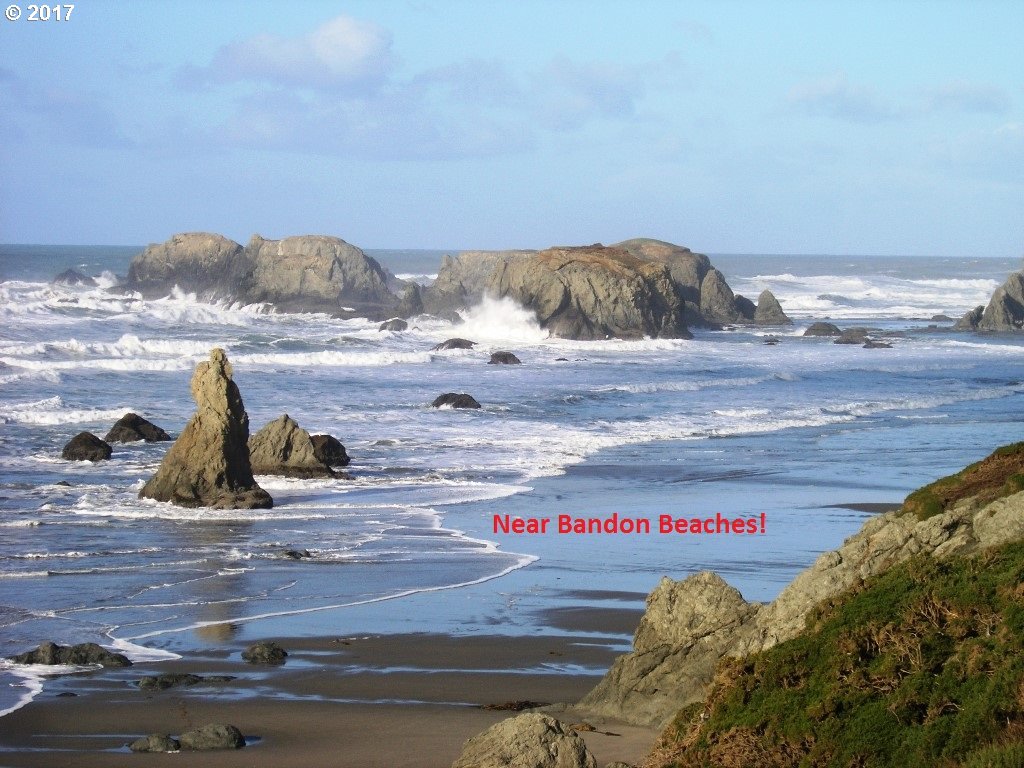 2660 HARRISON AVE SW, Bandon, OR 97411