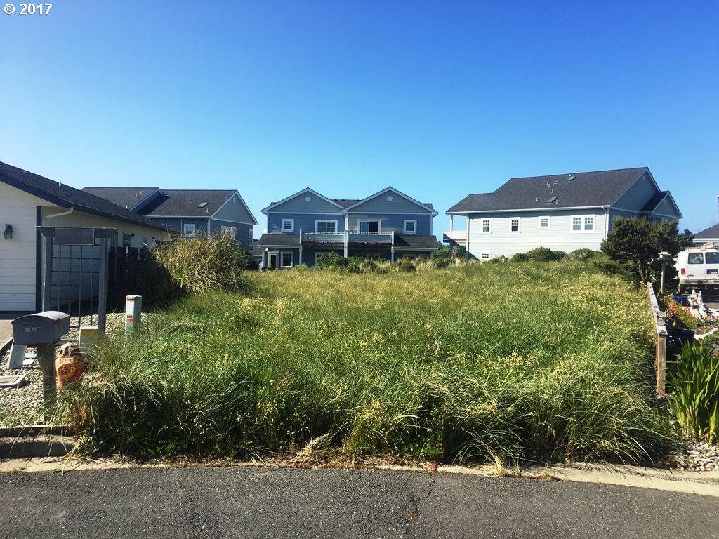 0 Strawberry DR, Bandon, OR 97411