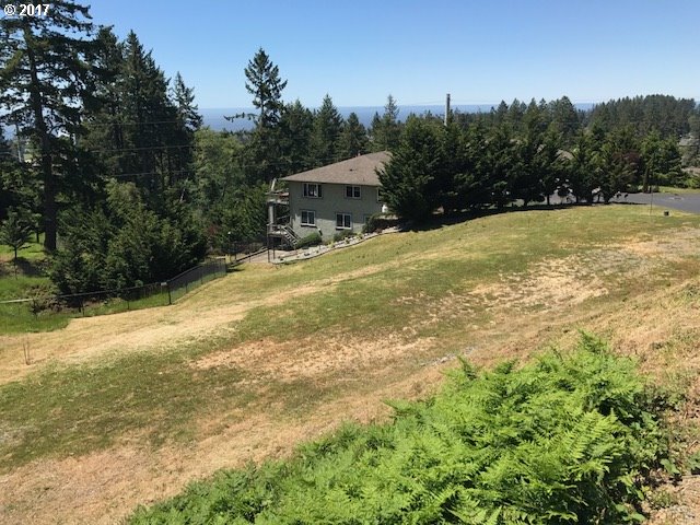 7771 ZOE DR 5, Brookings, OR 97415