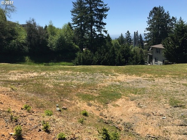 7771 ZOE DR 5, Brookings, OR 97415