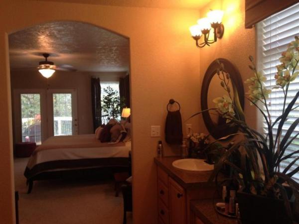 Knoll Terrace Park Mobile Homes156 Wild Creek WayCanyonville, OR 97417