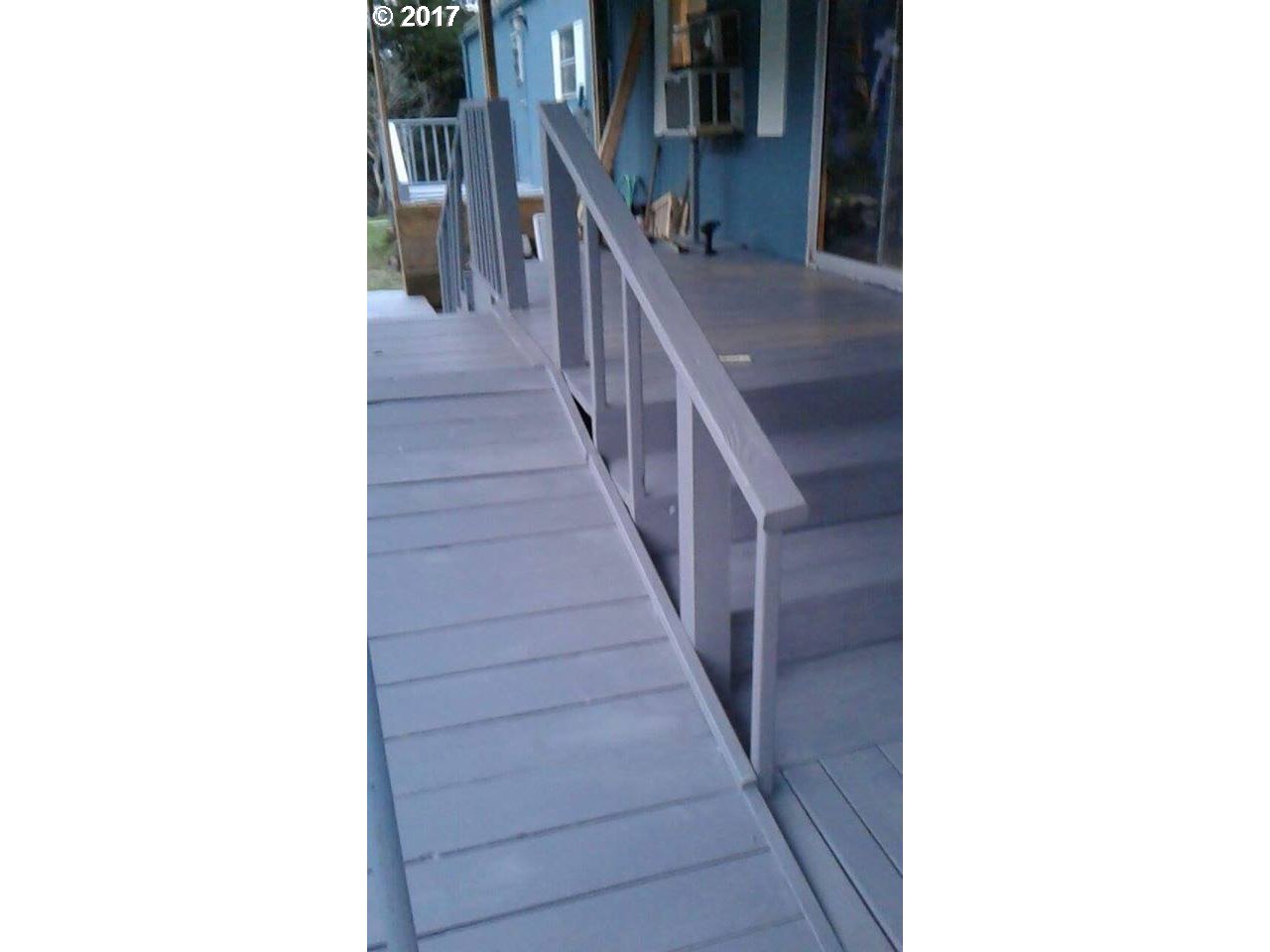 595 SHOREPINES VIS, Coos Bay, OR 97420
