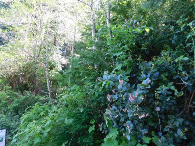 0 17th, Coos Bay, OR 97420