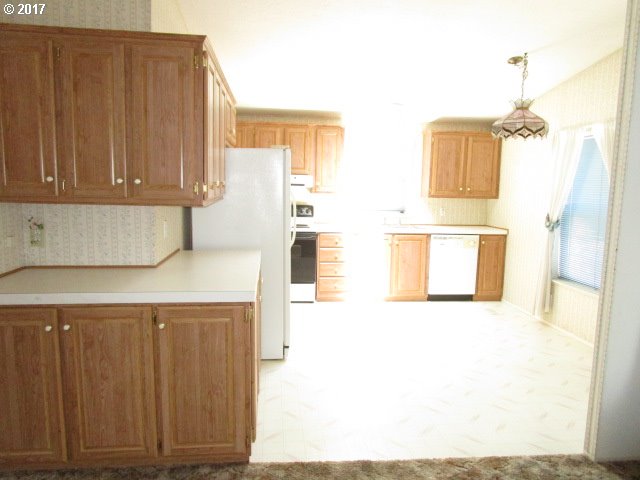 510 SHOREPINES CT, Coos Bay, OR 97420