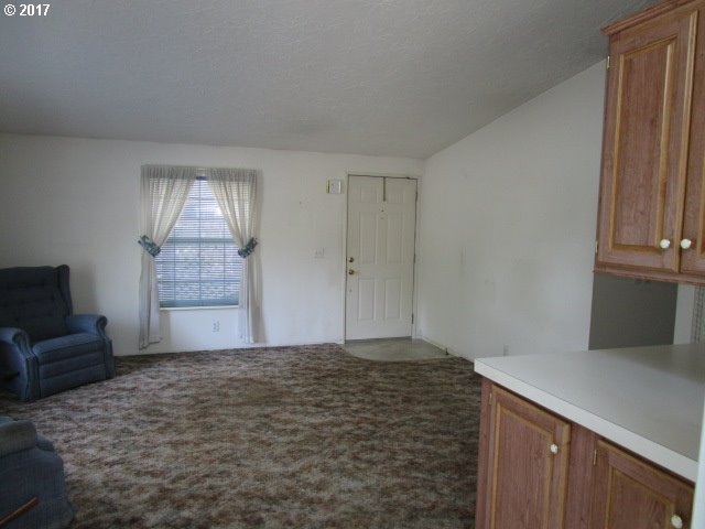 510 SHOREPINES CT, Coos Bay, OR 97420