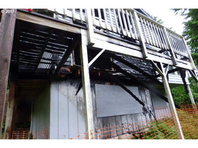 62760 KOSKI RD, Coos Bay, OR 97420