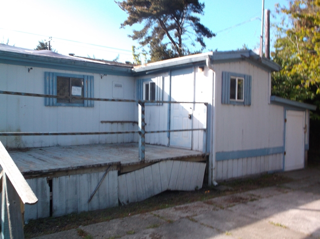 90839 ROBERTSON LN, Coos Bay, OR 97420