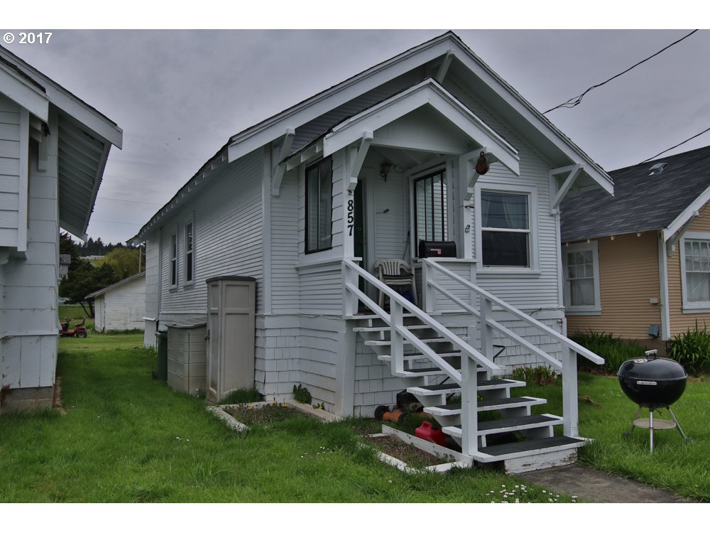 857 S 2ND, Coos Bay, OR 97420