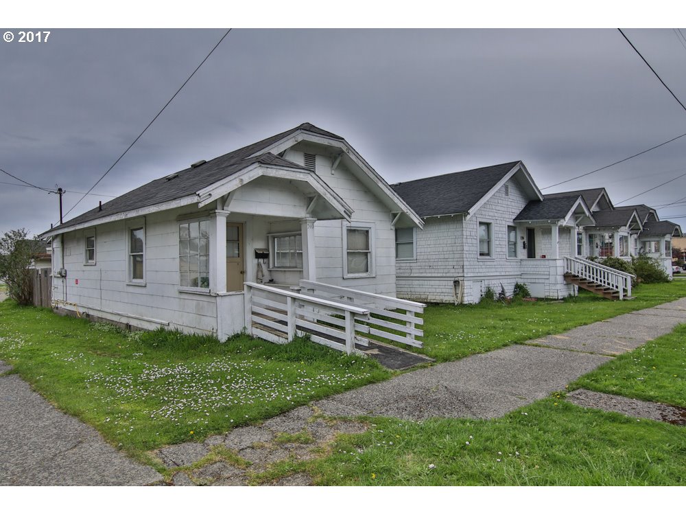 240 INGERSOLL, Coos Bay, OR 97420