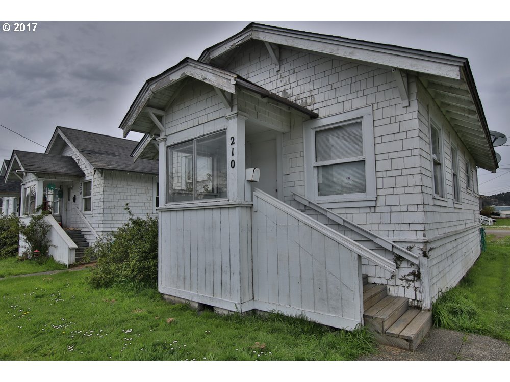 210 INGERSOLL, Coos Bay, OR 97420