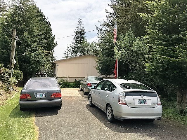 1050 N CEDAR POINT RD C-5, Coquille, OR 97423